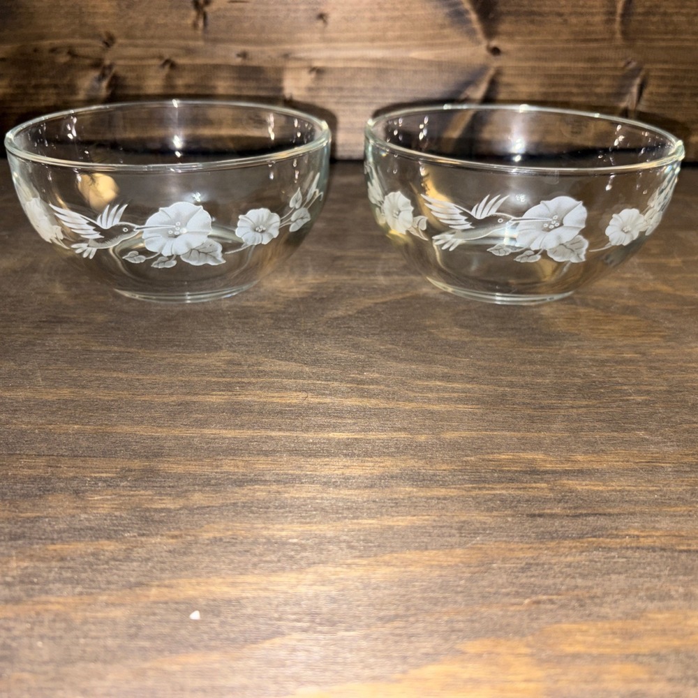 2 AVON HUMMINGBIRD COLLECTION CRYSTAL  SERVING BOWLS